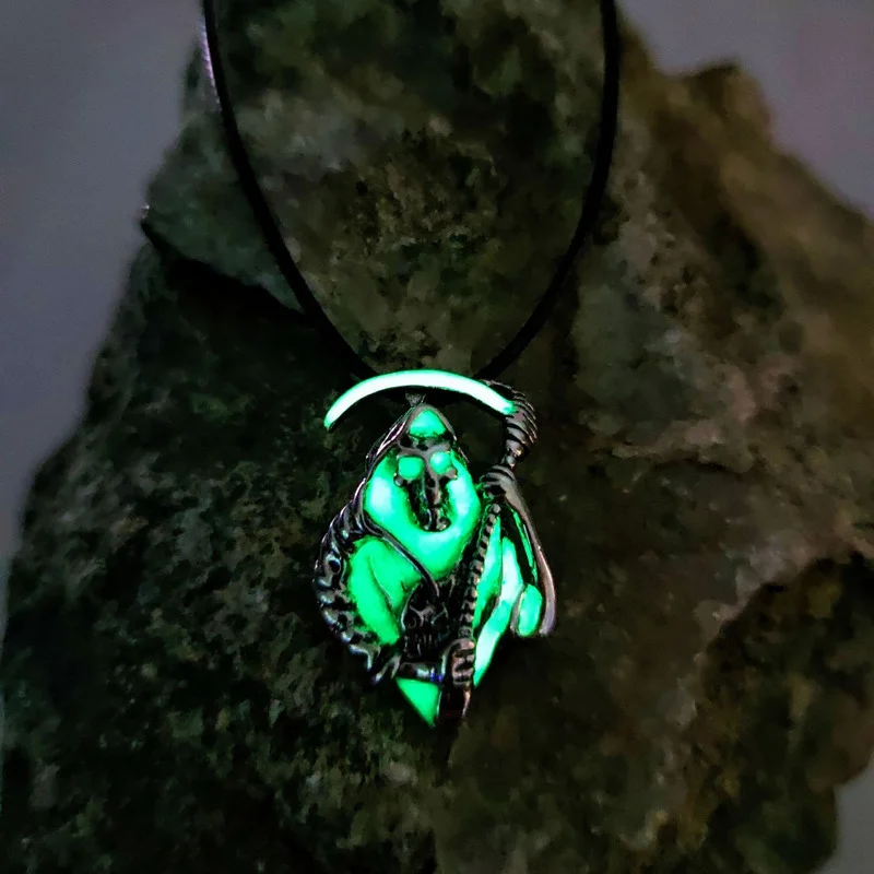 Новинка 2022 модная светящаяся подвеска в виде серпа смерти классное модное