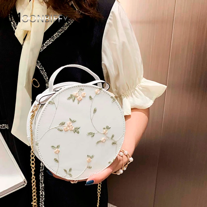 

Women Fashion Lace Fresh Handbag Crossbody Bag Solid Color Embroidered Small Round Bag