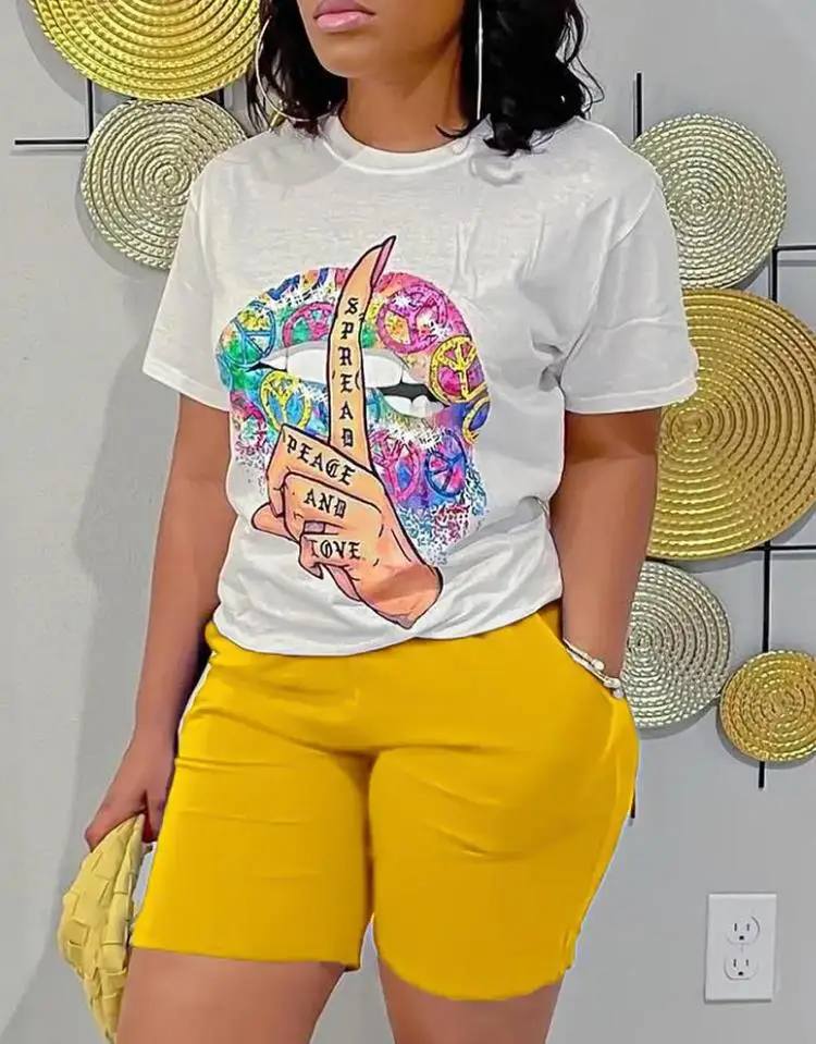 

Women's Two Piece Set Slogan Print O-Neck Short Sleeve T-Shirt & Pocket Design Above Knee Shorts Set 2022 Summer Outfits
