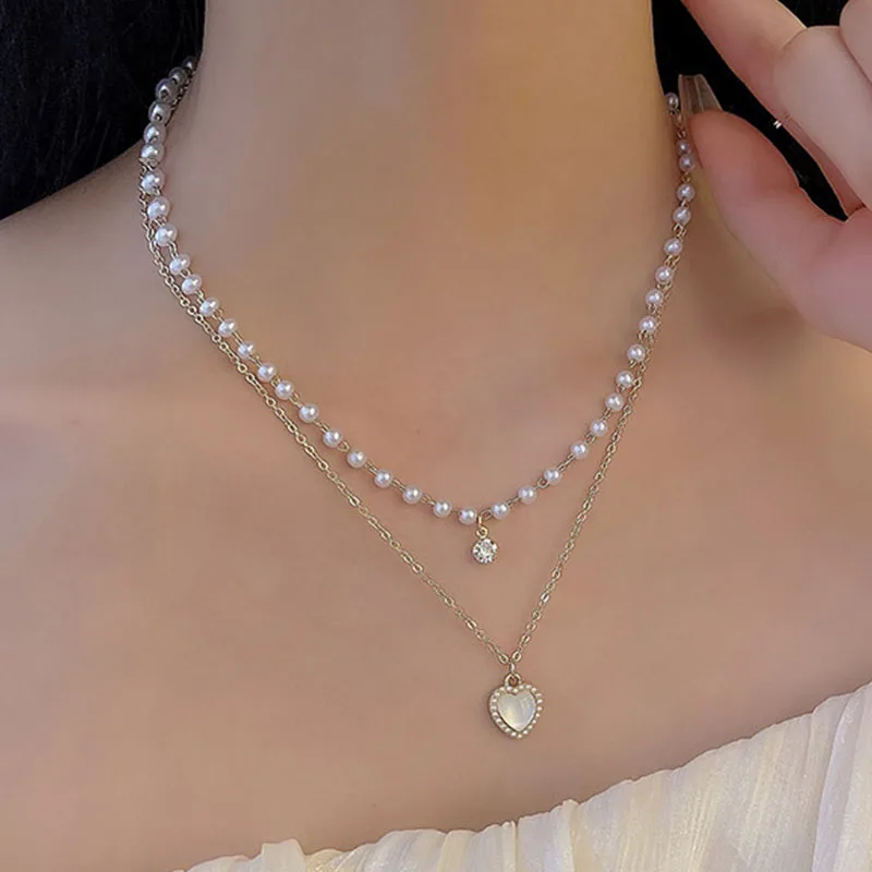 

Luxury Titanium Steel Chain Heart Pendant Necklace for Women All-match Pearl Clavicle Chain Jewelry Wholesale