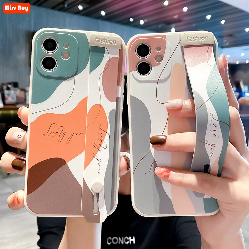 

Geometry Print Wrist Strap Liquid Silicone Case for ITEL S15 A56 P15 A16 P33 Plus P36 S16 A33 A26 P37 Pro P38 A57 A58 P17 Cover