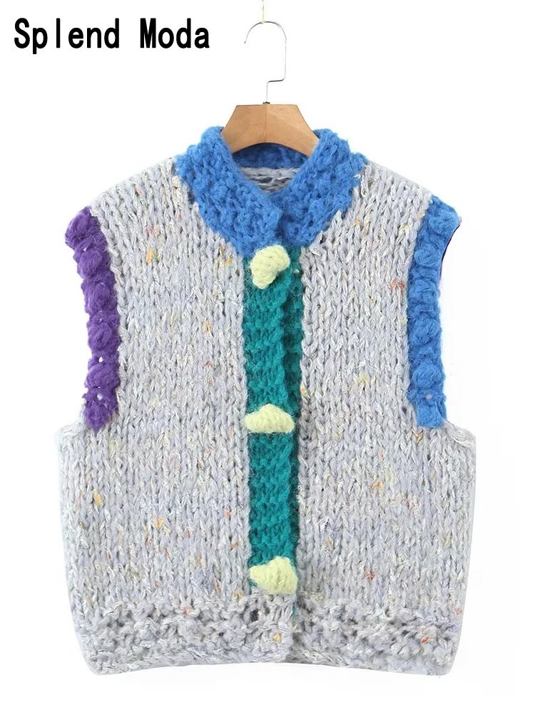

2023 Women Autumn New Fashion Sweet Patchwork Knitted Vest Chic Sleeveless Loose Sweater Vintage Single-breasted Cardigans TRAF