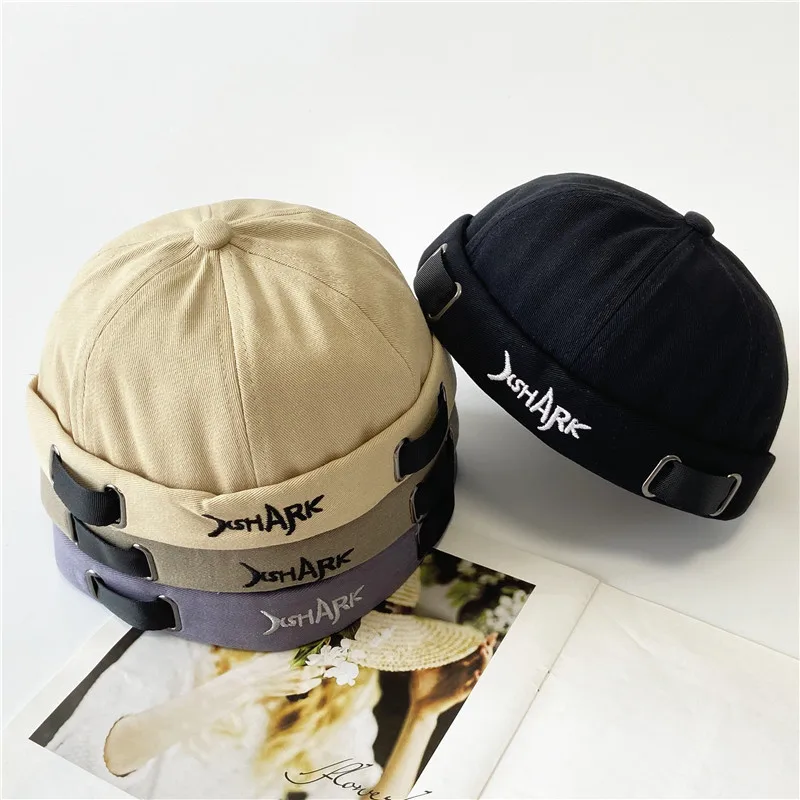 

New Fashion Men's Women's Cotton Beanies Letter Shark Embroidery Street Wear Melon Caps Skullies Beanie