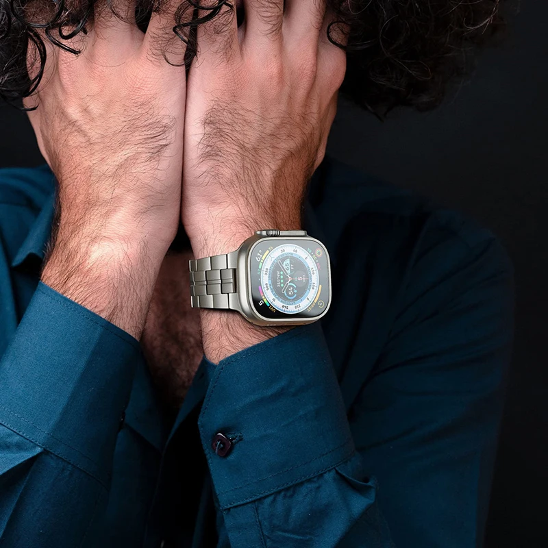 Браслет из титана для Apple Watch