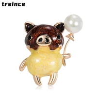 creative korean version of cartoon pig corsage dripping oil pearl cute brooch temperament versatile suit shirt pin brooch