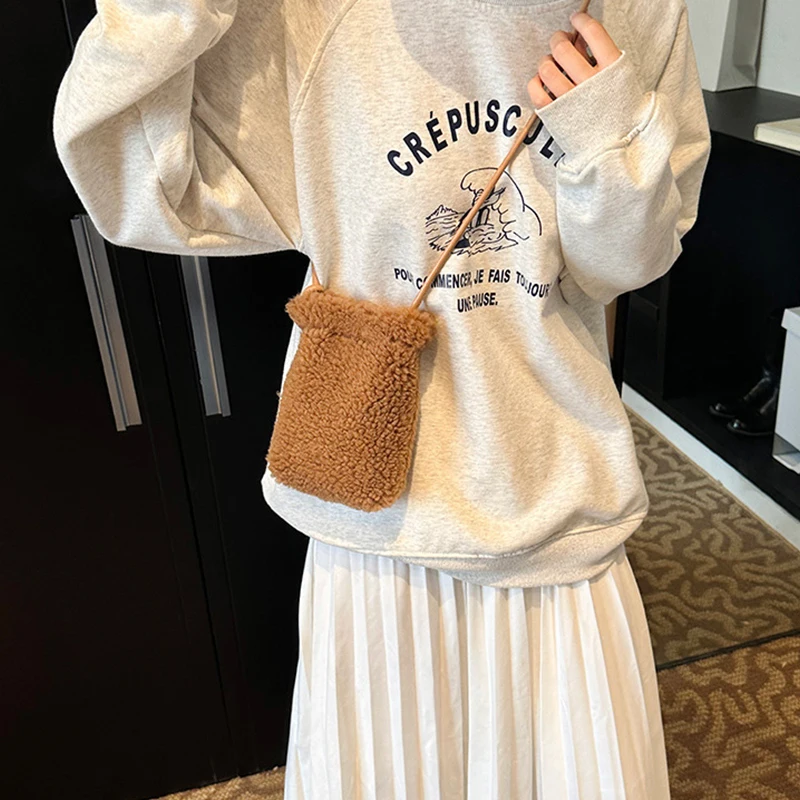 Модная осенне-зимняя новая стильная плюшевая сумка универсальная через плечо