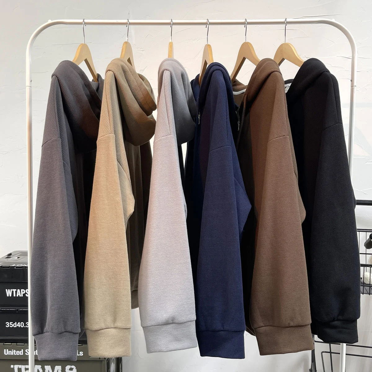 

Hybskr Harajuku Women Hooded Coats Waffle Solid Fashion Korean Zipper Hoodies Cardigans Casual Women Drawstring Jackets