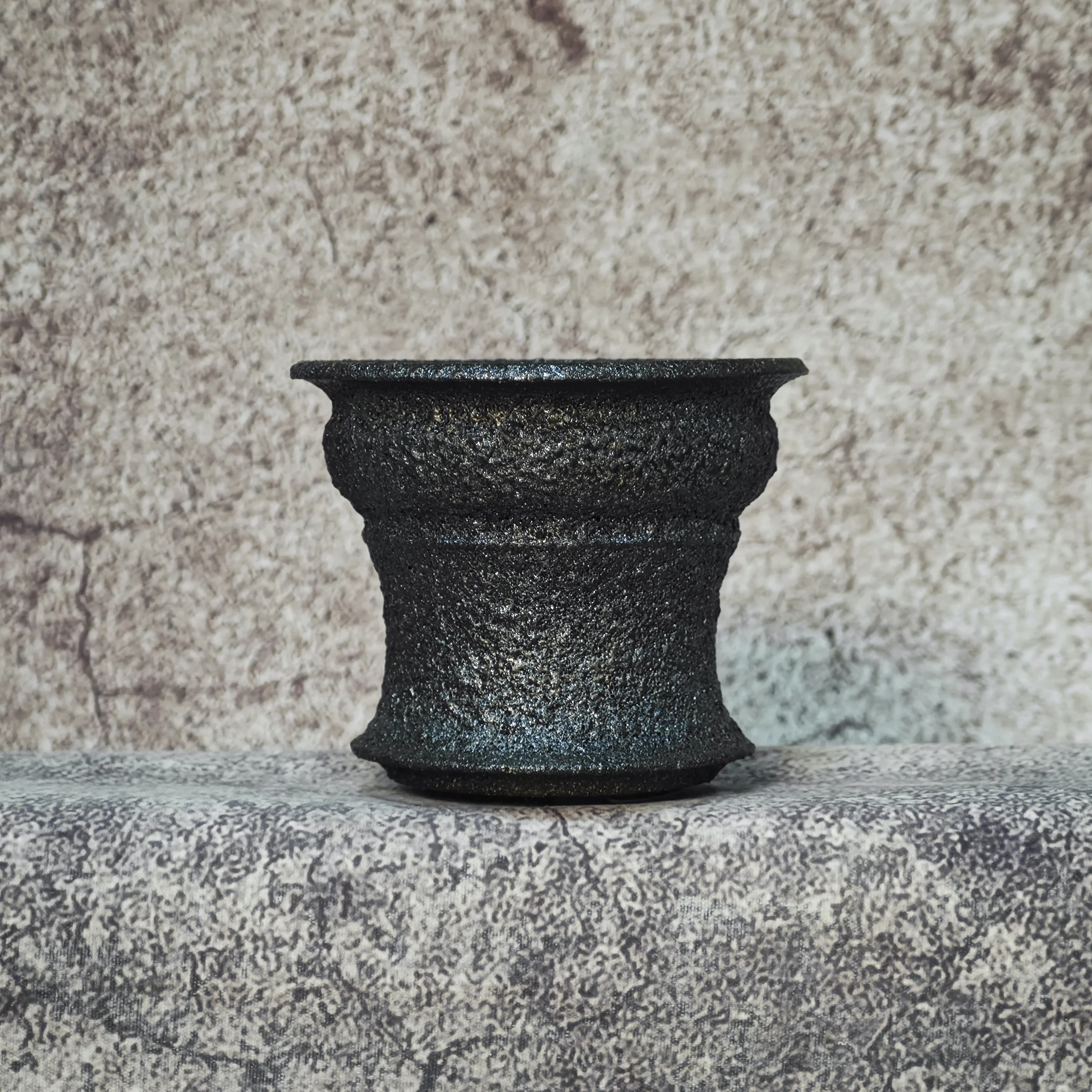 Фото Горшок для растений Caudex с грубой текстурой и матовым металлическим покрытием, керамический, ручной работы, для агавы, кактуса, диоскореи и суккулентов. №5