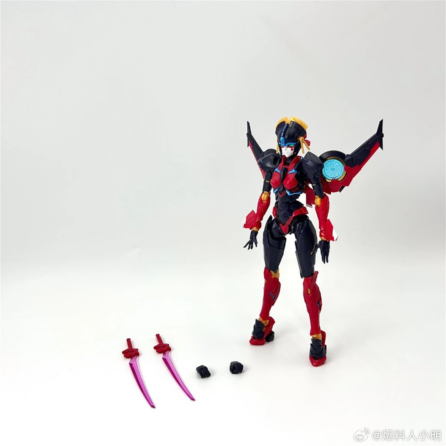 Фото [В НАЛИЧИИ СЕЙЧАС] Фигурка-трансформер MD004 MD004A Windblade KO RIOBOT №2