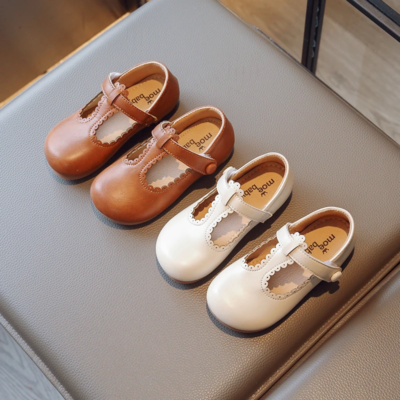 Женские кожаные туфли на нескользящей мягкой подошве с круглым носком