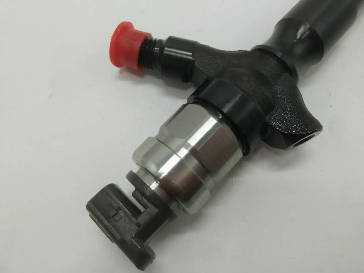 Топливная форсунка 1KD 2KD в сборе для FORTUNER GGN155 HILUX LAN125 OEM 23670-09350