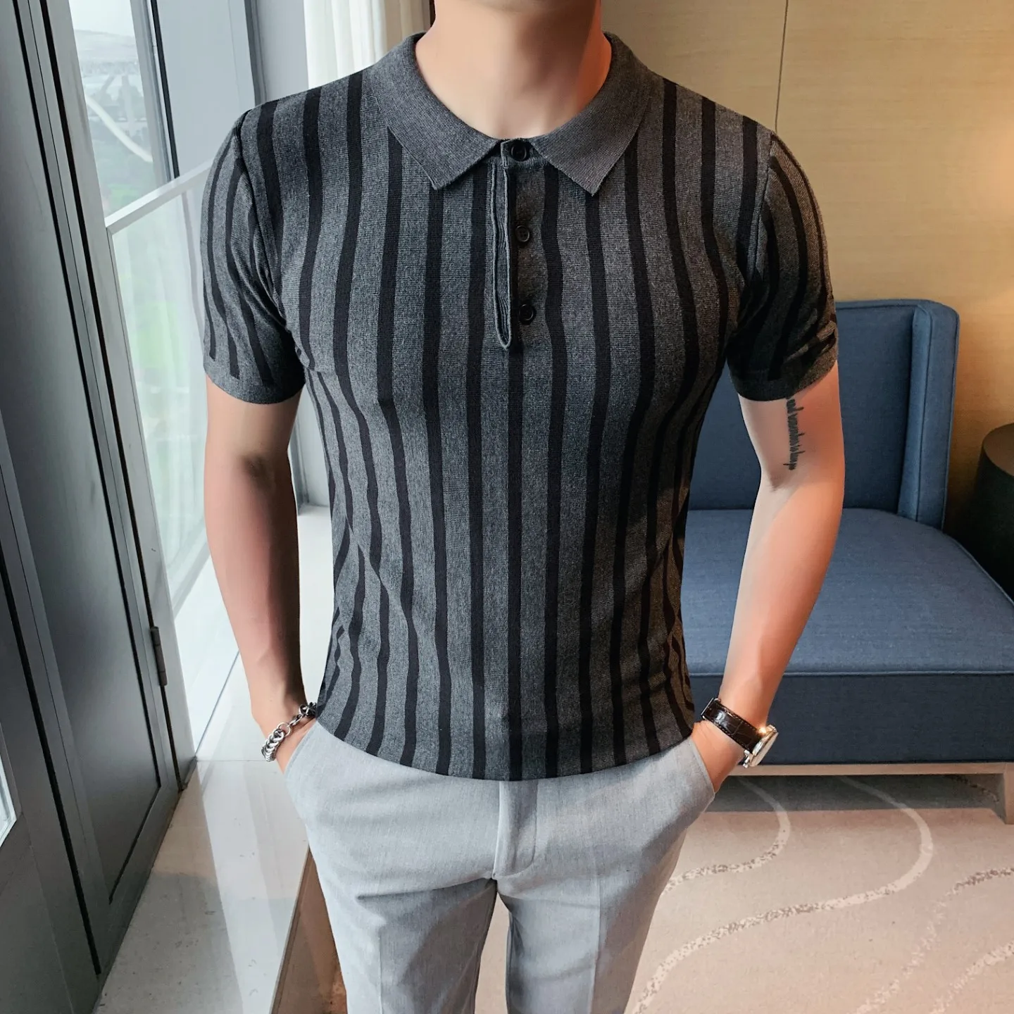 

New 2023 Fashion Men's Short-Sleeved Polo Shirt Thin Summer Clothing Fashion Striped Slim Lapel Knitted T-shirt