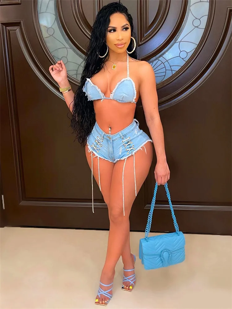 

Комплект из двух предметов Balogun Женский, уличная одежда из денима, короткий топ на бретельках с открытой спиной и джинсовые шорты, комплект и...