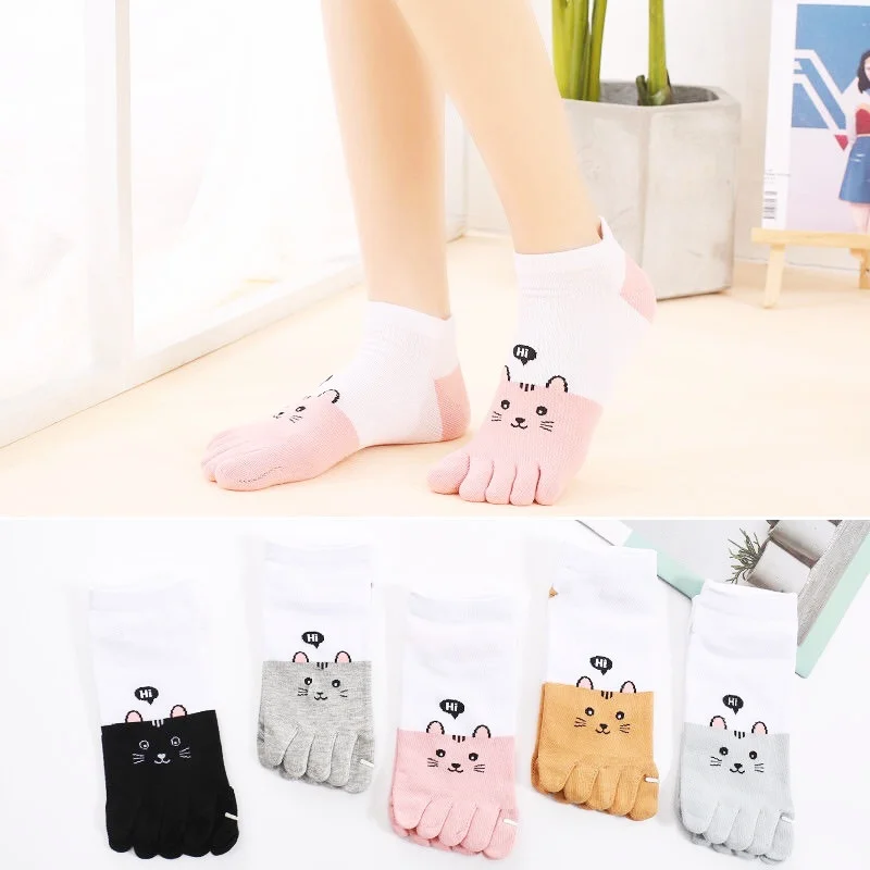 

5 Pairs/Set Women's Sock Five fingers New Cartoon Casual Warmer High Tube Winter Socks Van Ankle Hosiery Top Funny Streetwear