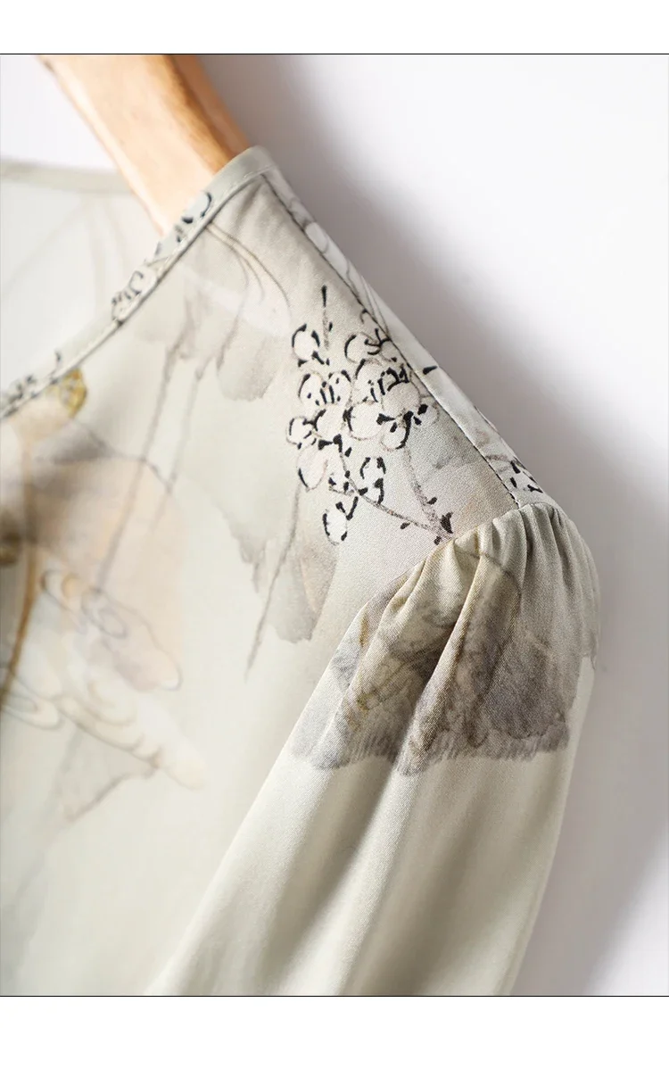 Шифоновая женская рубашка летняя винтажная блузка с принтом трендовая