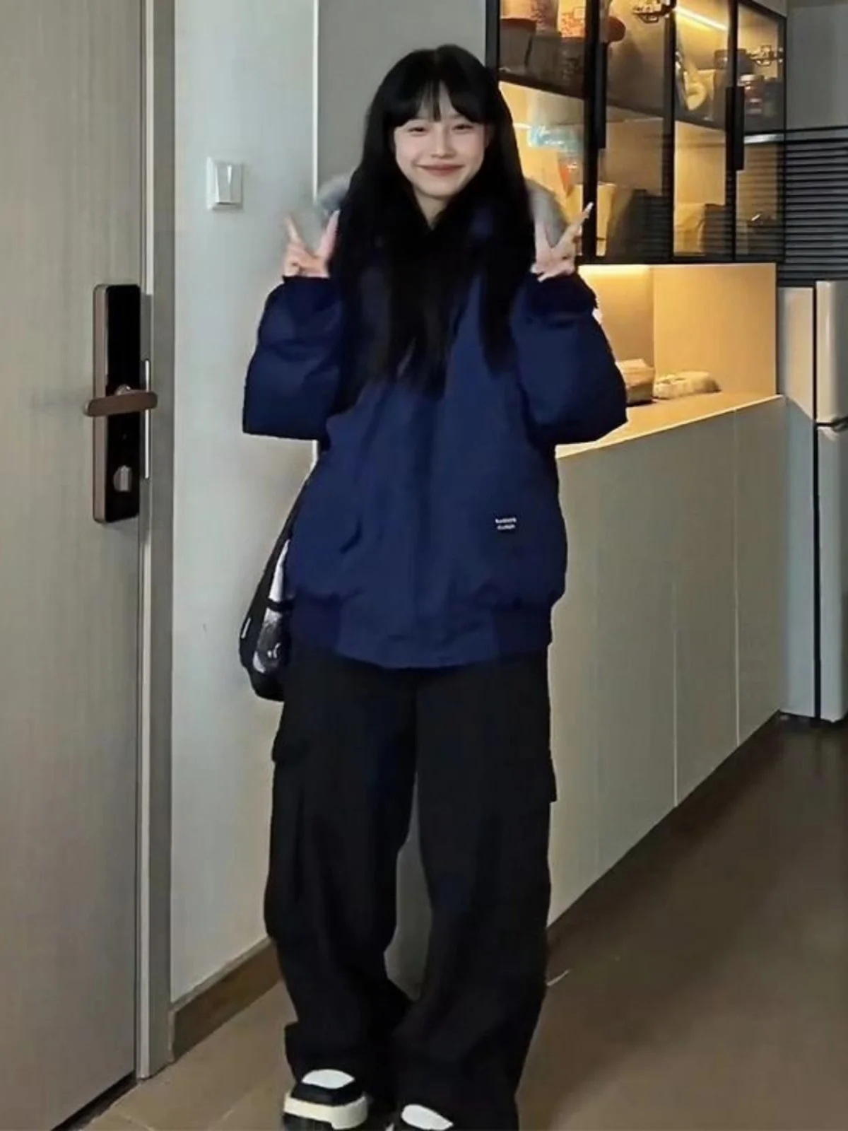 Парка короткая пуховая куртка одежда с хлопковой подкладкой женская зимняя