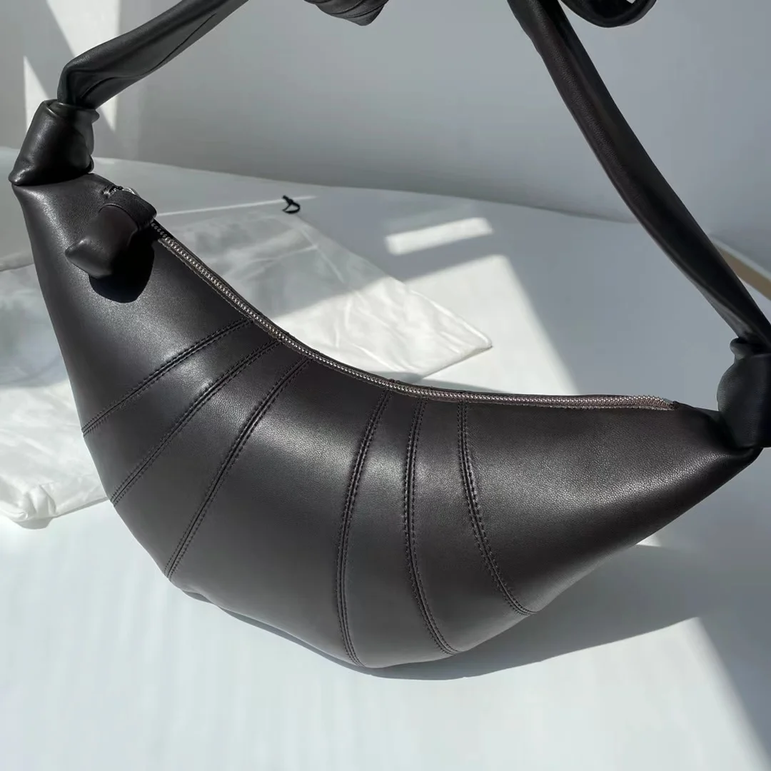 

Lemair Unisex Lambskin Solid Color Fashion All-match Large-capacity Messenger Horn Bags High Quality Soft Cowhide Croissant Bags