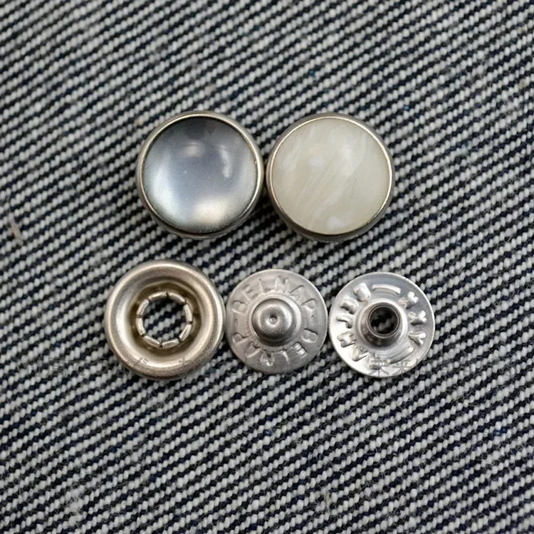 Пуговица для рубашки YKK с пятикрапановой застежкой импортированная из Японии