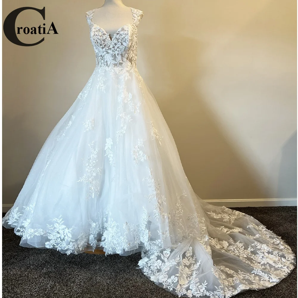 

Женское свадебное платье It's yiiya, белое ТРАПЕЦИЕВИДНОЕ ПЛАТЬЕ на бретельках с аппликацией по индивидуальному заказу на лето