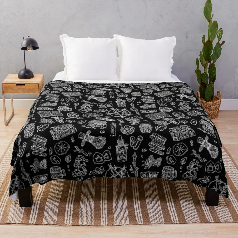 

Black witch - Dark pagan witches druids essential gothic goth Throw Blanket Bed Fashionable Blanket Luxury Blanket