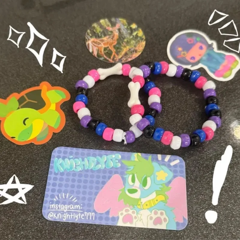 Фото Пара разноцветных радужных браслетов Kandi Y2K — милый шарм из кости, подарок любителю собак, праздничный подарок Qixi №1