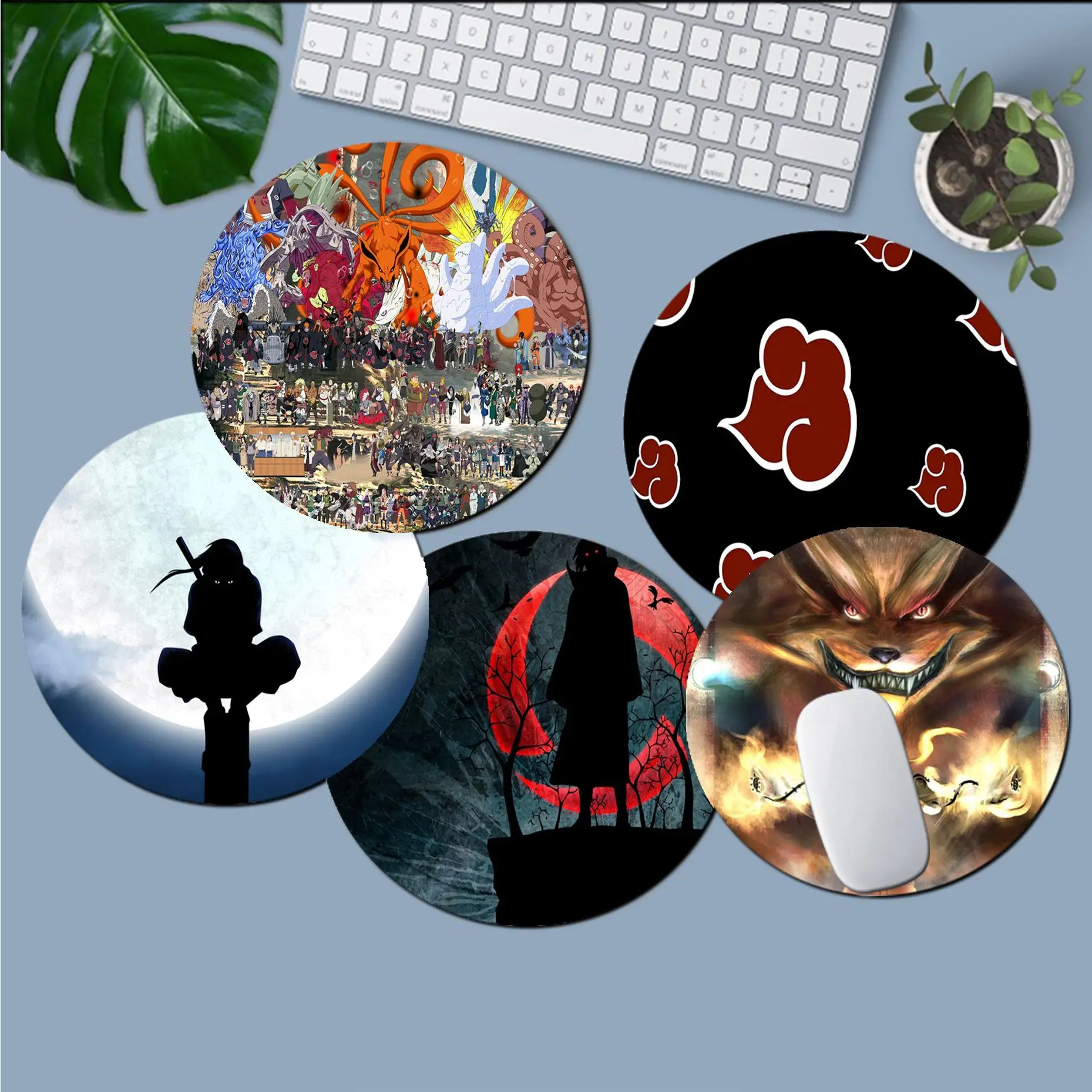 

BANDAI Naruto Round Custom Skin Office Computer Desk Mat Table Keyboard Big Mouse Pad Laptop Cushion Non-slip Deskpad Home Decor