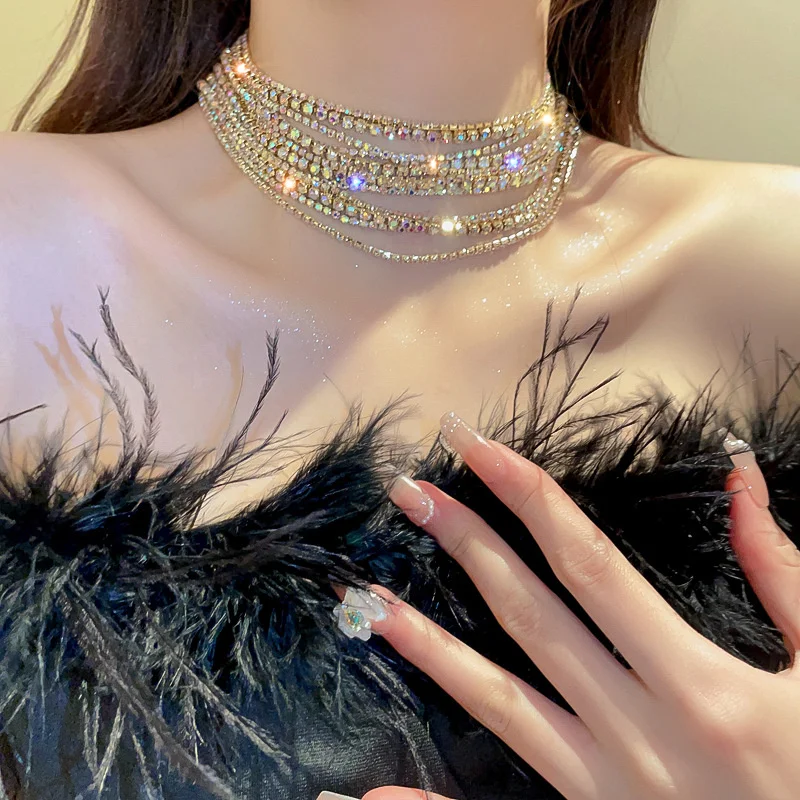 

Layered Necklace Sparkling Crystals for Women Short Collar Chain 2023 Sweet Shining Bridal Wedding Party Choker Jewelry Gifts