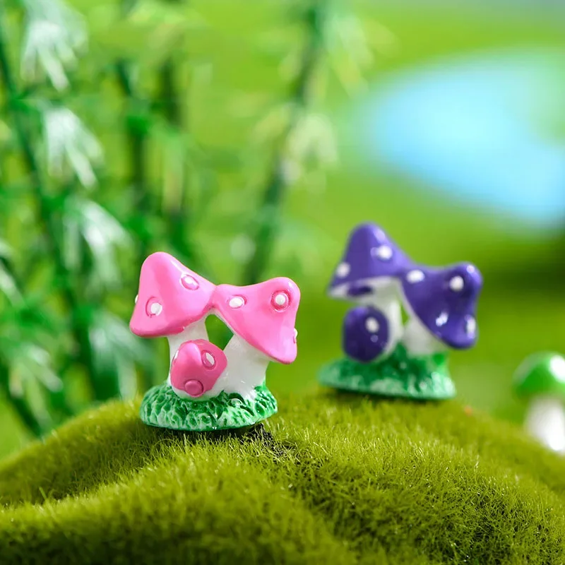 

Миниатюрные смоляные грибы 5 шт