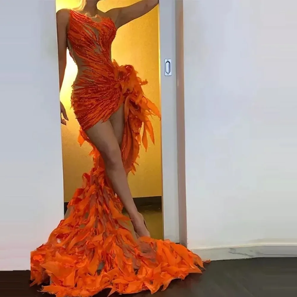 

Sexy Cut-out Orange Prom Dresses Illusion Irregular Jewel Neck Sleeveless Pageant Event Party Gowns Long Evening Dress