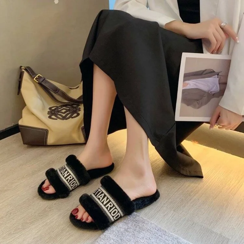 Удобные Плюшевые тапочки для женщин открытый носок плоская подошва пушистые