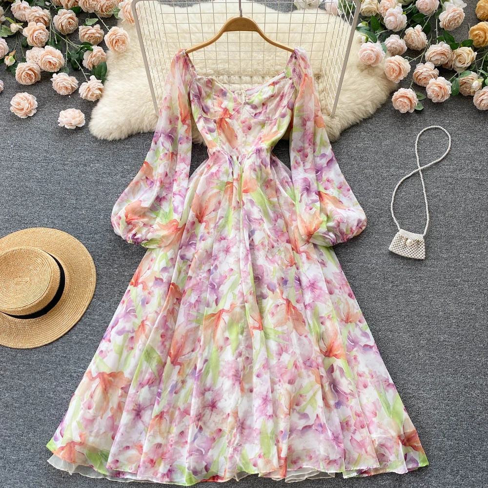 French Floral V-neck Lantern Sleeve Dress Women's 2022 Summer New Fairy Temperament Waist Long Skirt Seaside Holiday Swing Skirt