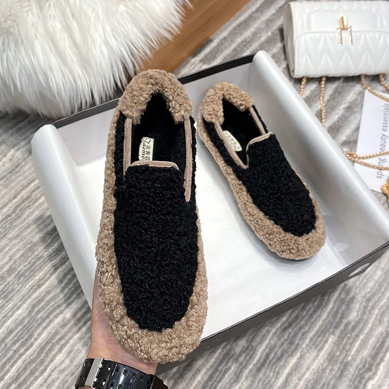 Women's Plush Shoes Outdoor Lightweight Shoes Fashion Mixed Colours Design Winter Warm Snow Boots Large Size 41-43 Loafers Women