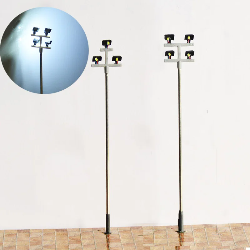 

Miniature 3V Road Lamp Model Scale 1:100 Metal Street Light For Building/Garden Train Railway Scene Layout Diorama Kits 3Pcs