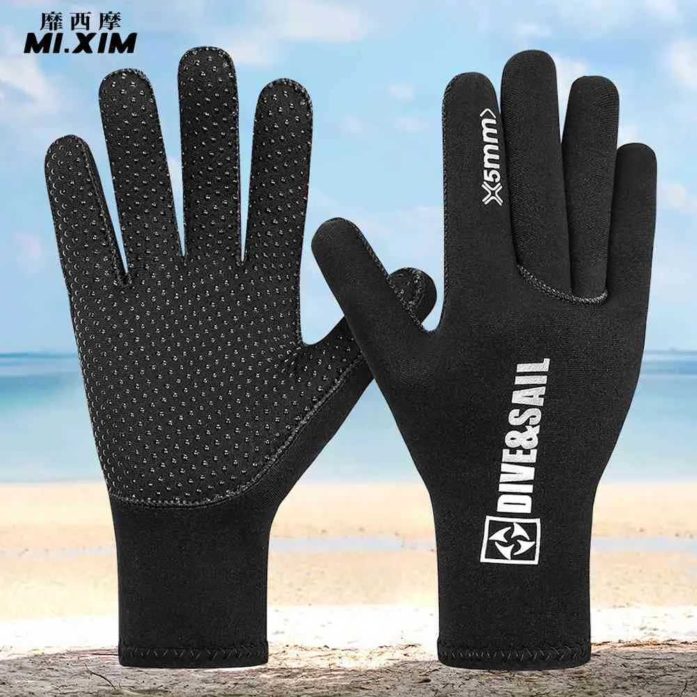 

5MM Neoprene Swimming Gloves Non-slip Anti Scratch Winter Keep Warm Mittens Jellyfish Stab Protection Gloves S-XL