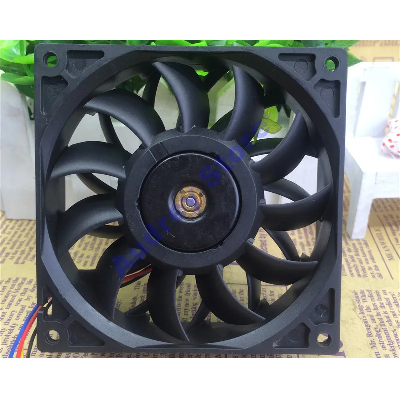 4-проводная воздуходувка Delta FFB0948VH 9025 48 В 12 А 3700 Вт с регулировкой скорости воздуха