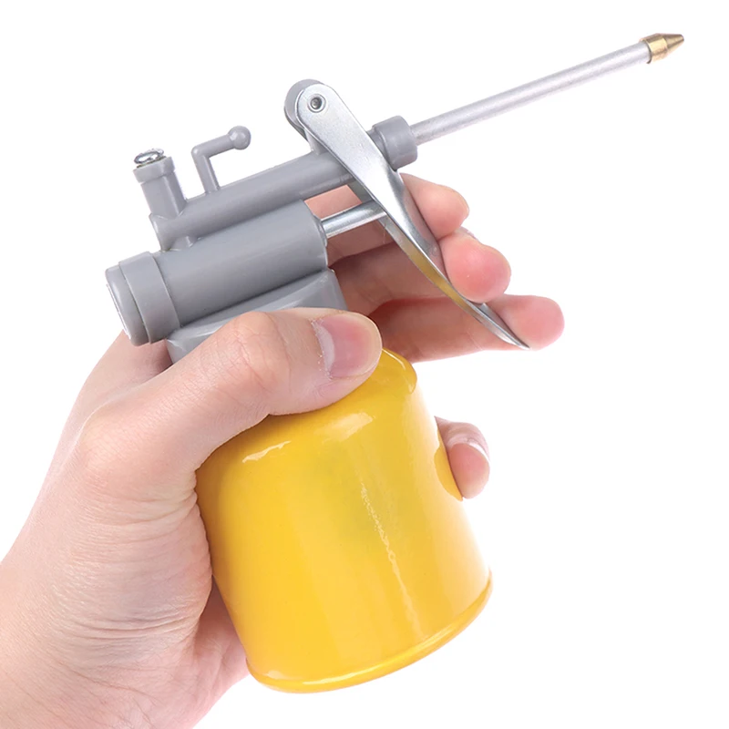 

1PC High Quality 250ml Oil Can Spout Thumb Pump Workshop Oiler High Pressure Pump Grease Gun Diameter(8CM/3.14Inches) Yellow
