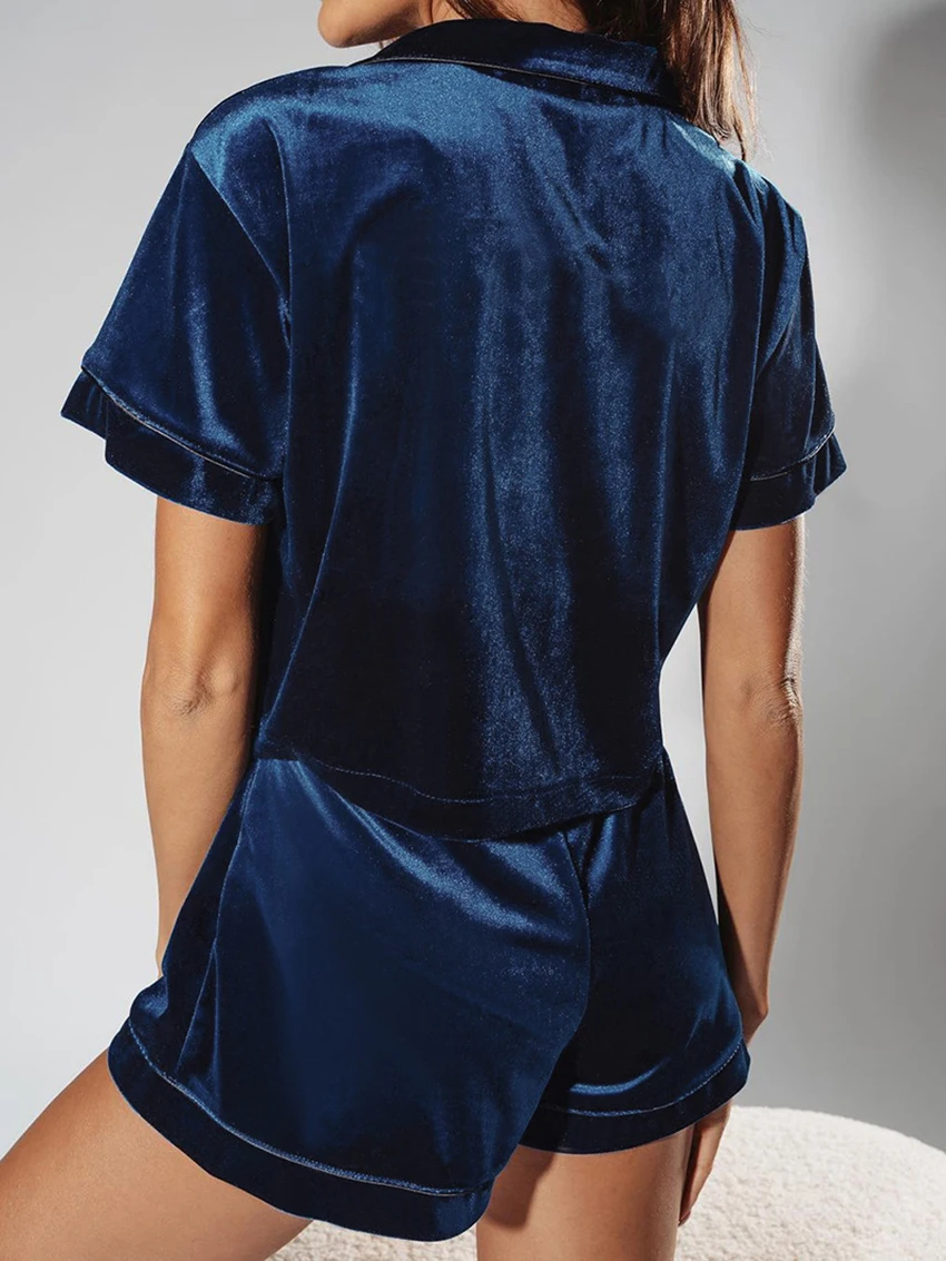 Рисунок 6 - Женская бархатная ночная рубашка Marthaqiqi