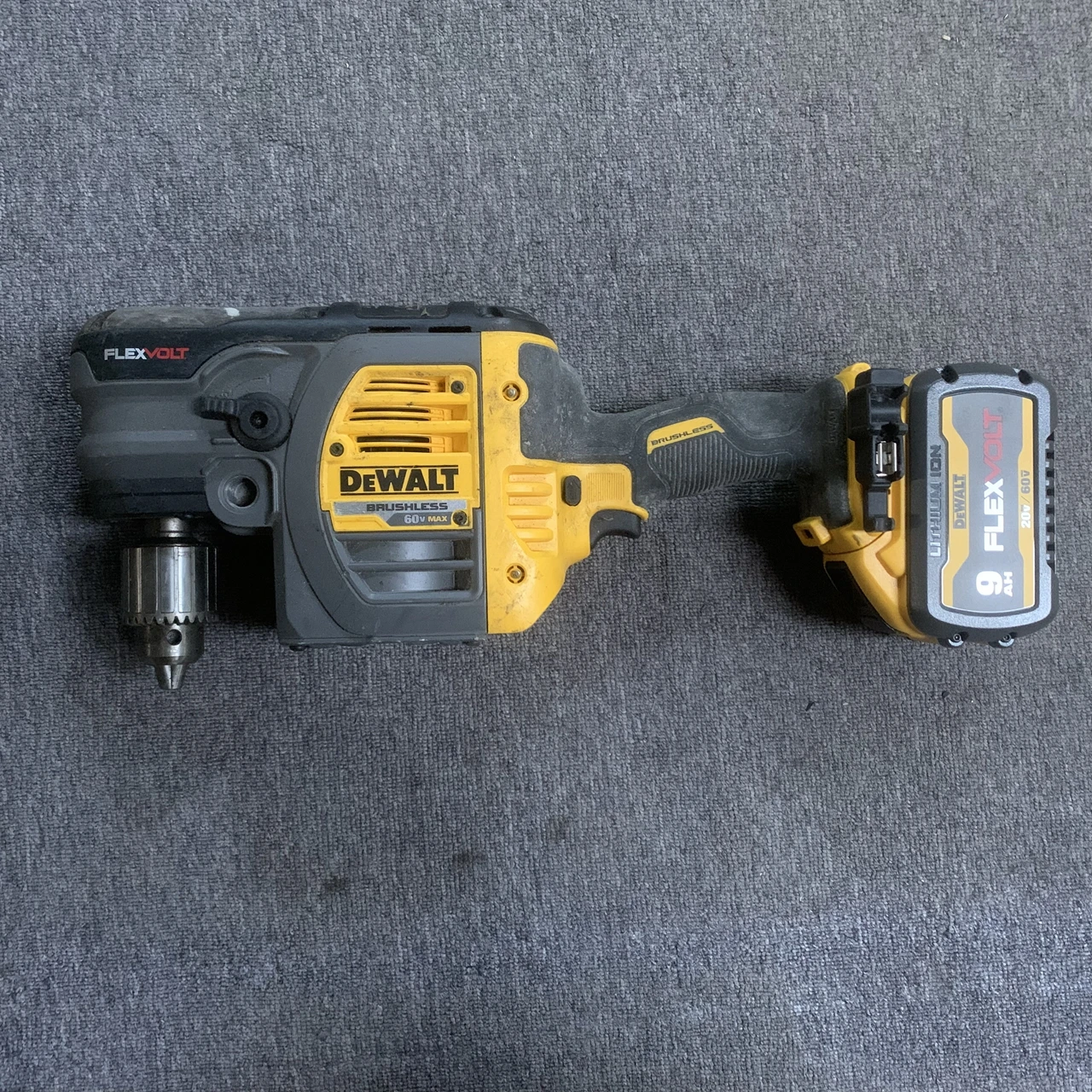 Литий-ионный флексовольт DeWalt DCD460 60 в