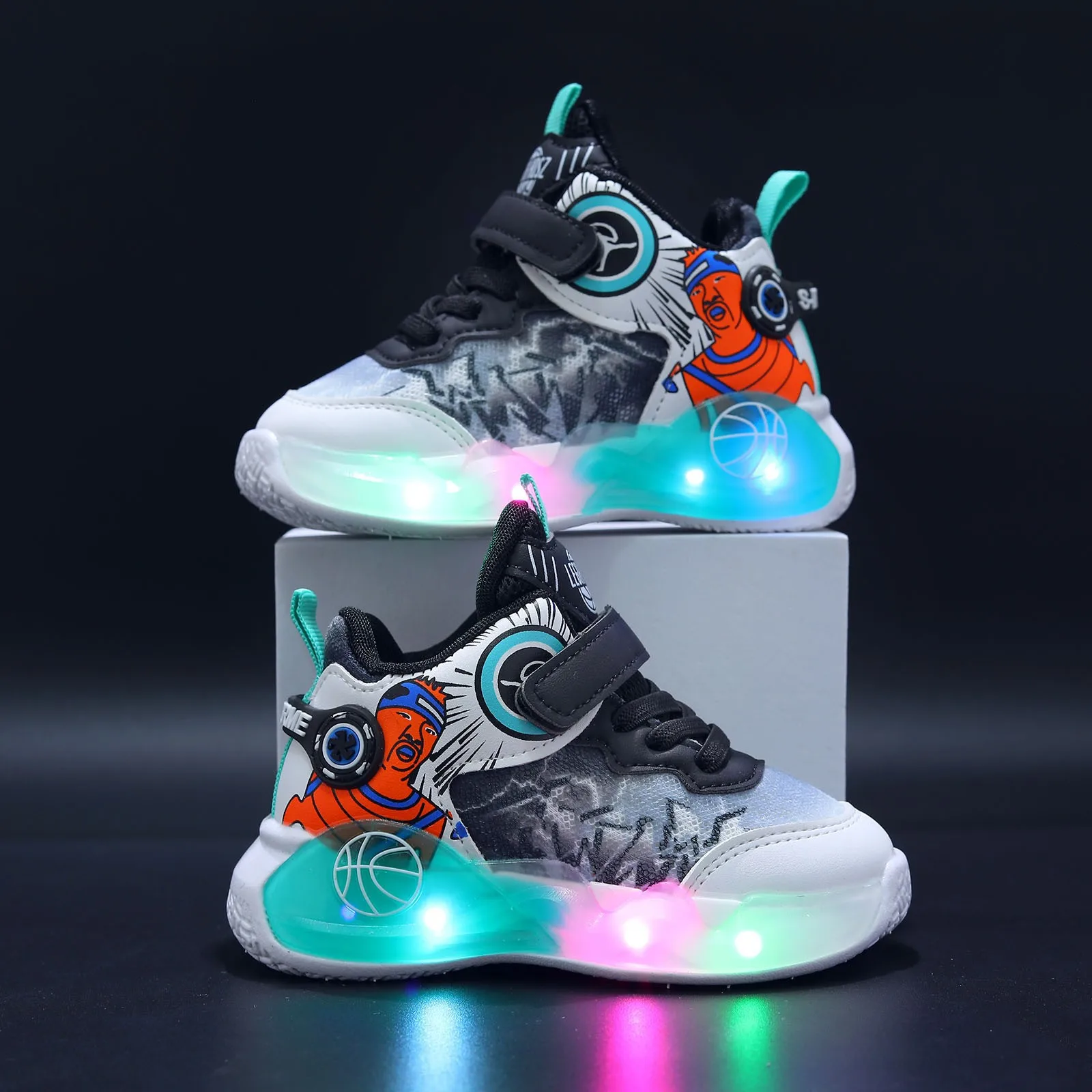 Модные детские кроссовки для мальчиков со светодиодной подсветкой