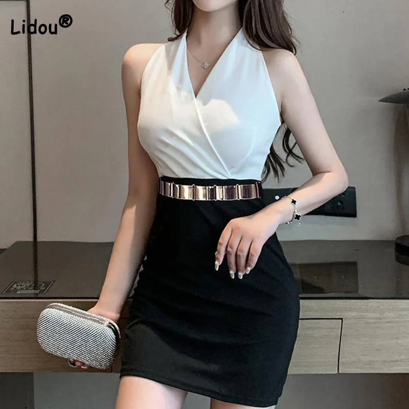 Купи Temperament Women's Clothing Nightclub Fashion Sexy Sleeveless Summer V-Neck Vest Bag Hip Mini Dresses White Slim A-line Skirt за 1,283 рублей в магазине AliExpress