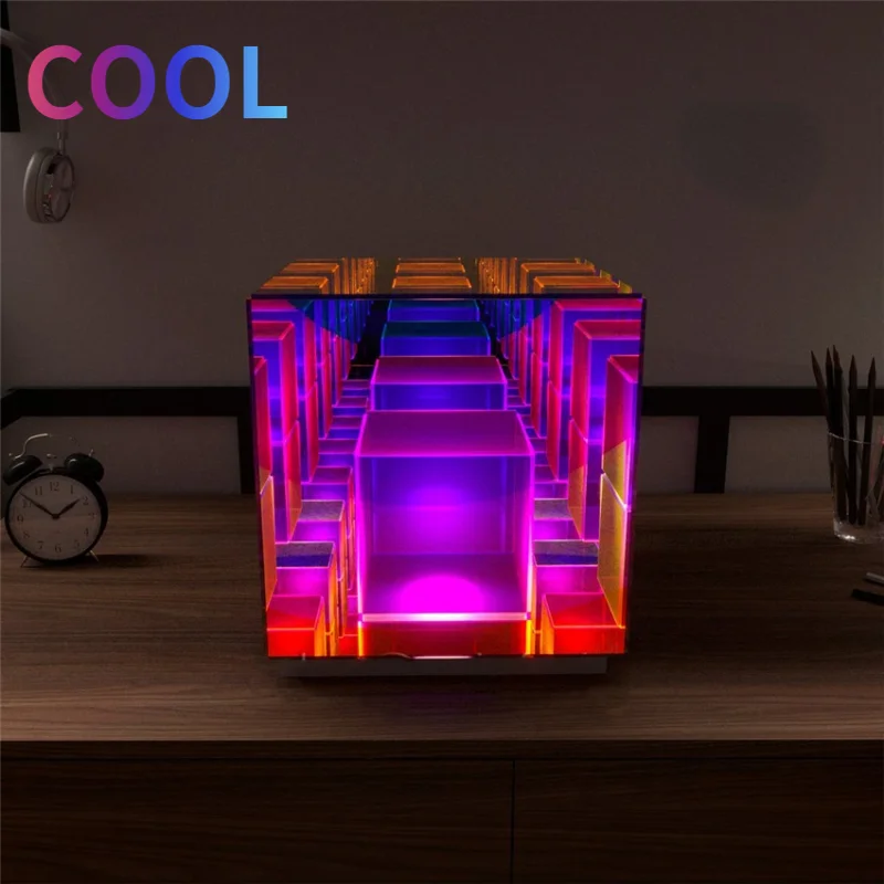 

Magic Cube Lamp Cool Desk Lamp Scientific and Technological Desktop Decorative Lamp Fashion 3D Table Lamp USB Lamps for Bedroom