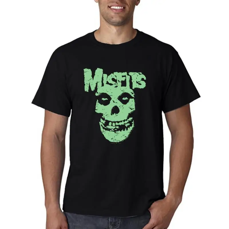 

Футболка MISFITS (светящаяся футболка)