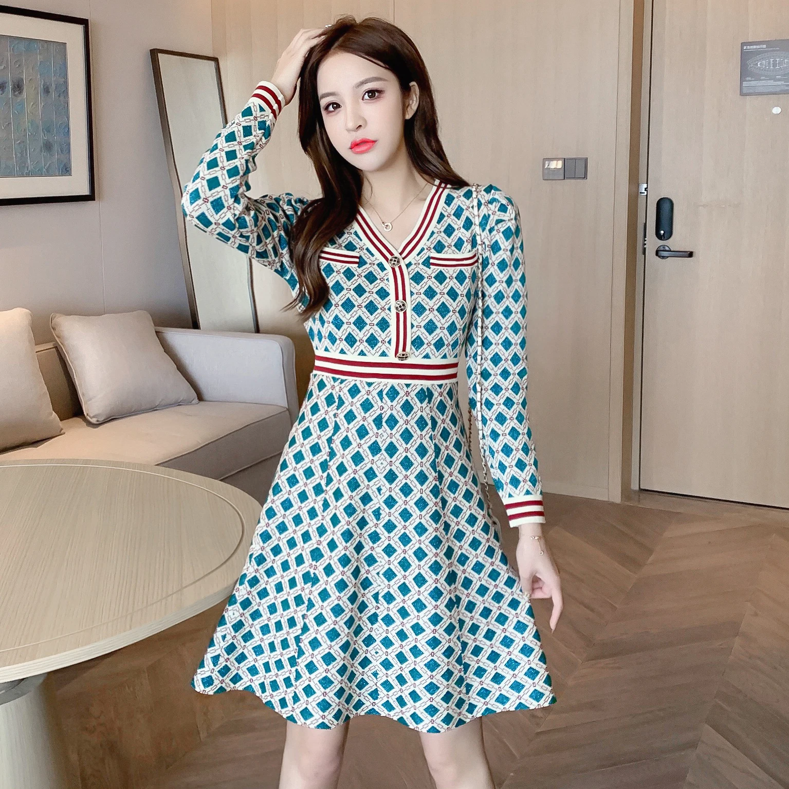

Knitting Party Dresses Summer Print V-neck A-LINE Long Sleeve Clothing Office Houthion