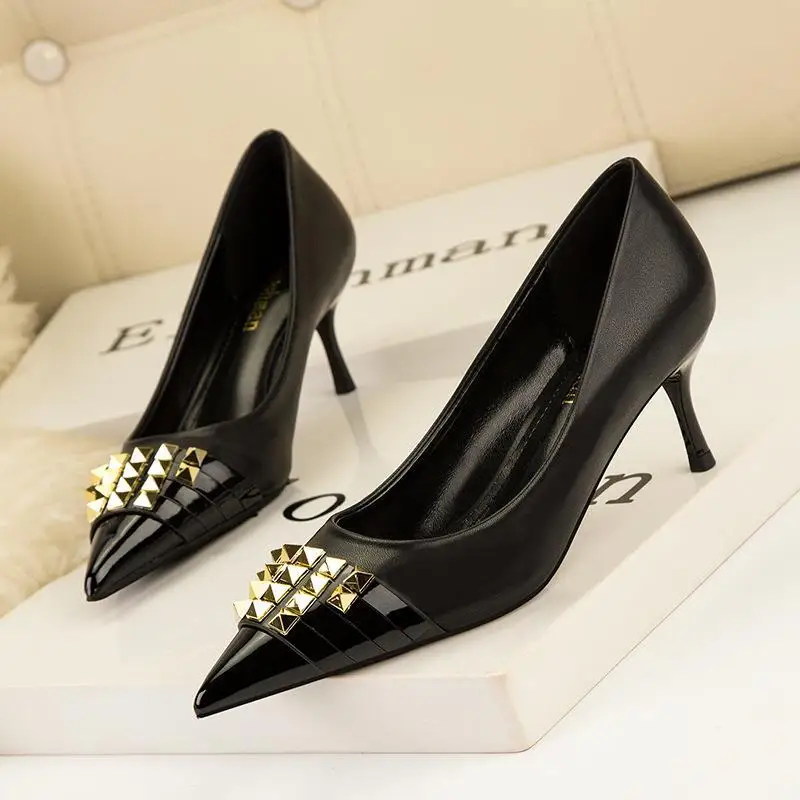 

Pumps for Women Shoes Female High Heels Fashion 6.5cm Sexy High Heels Women Shoes Pointed Rivets Ladies Dress Shoes 2022 New