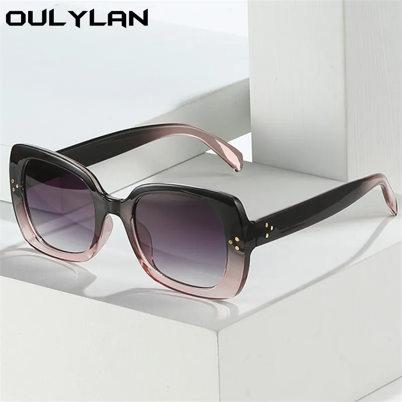 

Солнечные очки Oulylan с квадратными линзами для мужчин и женщин, Модные Винтажные брендовые дизайнерские солнцезащитные очки с градиентными линзами, с заклепками, UV400