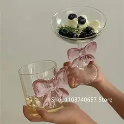 Бокалы и подсвечники с бантиками 