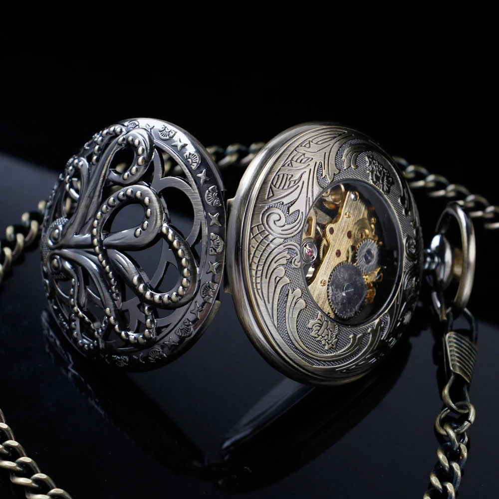 Cthulhu Octopus Hollow Out Mechanical Manual Winding Pocket Watch Gold Roman Digital Skull Dial Pendant Automatic Antique Clock