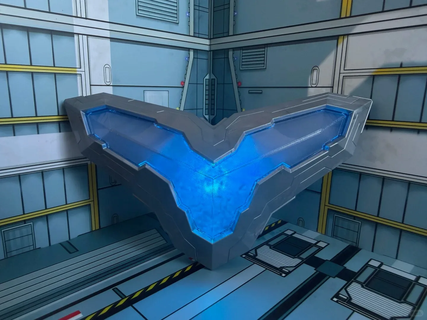 Фото В наличии: Оригинальный DX Teo Star Crystal Teo Ultraman Chest Light Henshin Device от Bandai – коллекционная игрушка-трансформер для фанатов №3