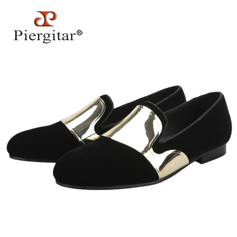 

PIERGITAR 2019 new arrive Handmade Men Velvet shoes with Big Gold metal Buckle Wedding and Party men loafers Fashion men's flats