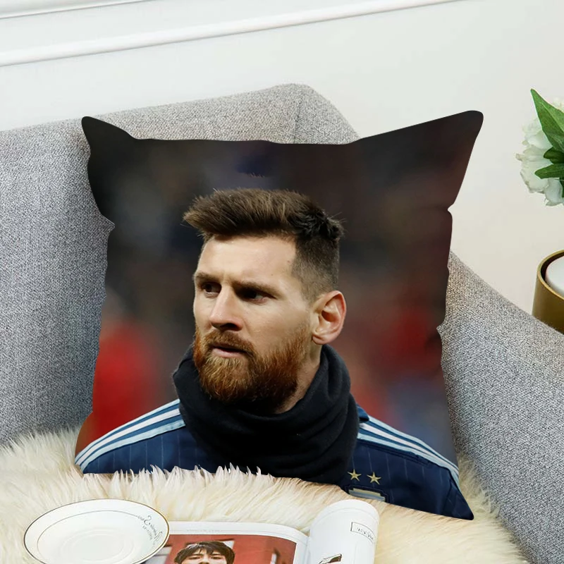

M-Messi Декоративные Чехлы для подушек подушки для кровати, Футбольные Звезды, кресла для отдыха, чехол для дивана, подушка 45x45 см с дуплексным принтом